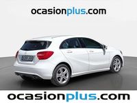 Begagnad Mercedes A200 Urban 136 HK (100 kW) 2015 Vit Halvkombi