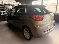 Usado Citroën C4 Seduction 111 CV (81 kW) 2011 Gris Familiar