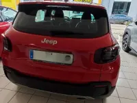 Usado Jeep Avenger Altitude 101 CV (74 kW) 2024 Rojo SUV