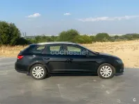 Usado Seat Leon ST Style 105 CV (77 kW) 2015 Negro Familiar