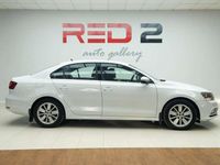 Usado VW Jetta Highline 105 CV (77 kW) 2016 Blanco Berlina