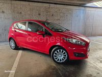 Usado Ford Fiesta Trend 95 CV (69 kW) 2014 Rojo Berlina