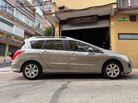 Usado Peugeot 308 SW Active 115 CV (84 kW) 2013 Gris / plata Familiar