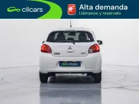 Usado Mitsubishi Space Star Motion 80 CV (58 kW) 2014 Blanco Monovolumen