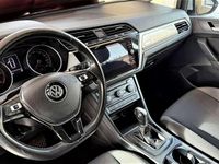 Usado VW Touran Advance 116 CV (85 kW) 2019 Blanco Monovolumen