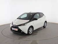 Usado Toyota Aygo X-play 70 CV (51 kW) 2018 Blanco Utilitario