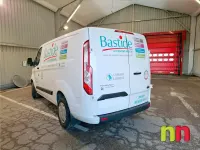 Begagnad Ford Transit 130 HK (95 kW) 2022 Vit Sedan