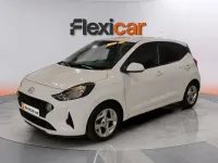 Usado Hyundai i10 67 CV (49 kW) 2022 Blanco Utilitario