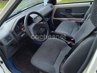 Usado Peugeot 106 60 CV (44 kW) 1993 Blanco Utilitario
