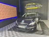 Usado Peugeot 308 SW Active 115 CV (84 kW) 2015 Azul Familiar