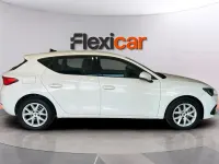 Usado Seat Leon Reference 116 CV (85 kW) 2022 Blanco Berlina