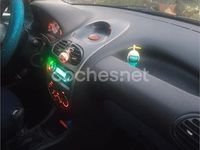 Begagnad Peugeot 206 70 HK (51 kW) 2005 Grå Sedan