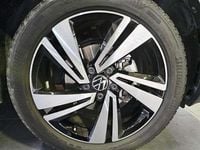 Usado VW T-Roc R-line 150 CV (110 kW) 2024 Negro SUV