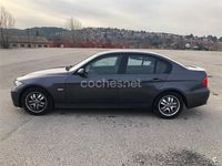 Usado BMW 318 129 HP (94 kW) 2007 Cinzento Sedan