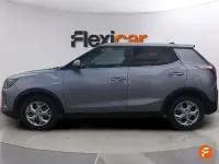 Usado SsangYong Tivoli Limited 135 CV (99 kW) 2024 Gris