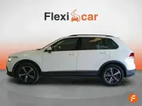 Usado VW Tiguan Life 150 HP (110 kW) 2021 Branco SUV