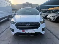 Usado Ford Kuga ST-Line 150 CV (110 kW) 2018 Blanco SUV