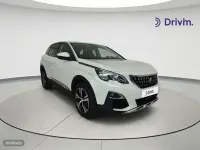 Usado Peugeot 3008 Allure 131 CV (96 kW) 2020 Blanco SUV