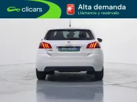 Usado Peugeot 308 Allure 130 CV (95 kW) 2018 Blanco Berlina