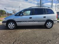 Usado Opel Zafira Elegance 100 CV (73 kW) 2001 Gris / plata Monovolumen