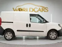 Usado Fiat Doblò 60 CV (44 kW) 2022 Blanco Monovolumen