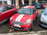 Usado Mini ONE 75 CV (55 kW) 2015 Rojo Utilitario