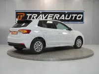 Usado Skoda Fabia Selection 115 CV (84 kW) 2025 Blanco Utilitario