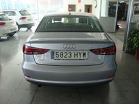 Usado Audi A3 110 CV (80 kW) 2014 Gris / plata Berlina
