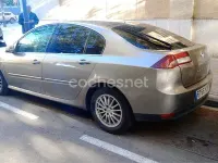 Usado Renault Laguna III Dynamique 110 CV (80 kW) 2012 Beige Berlina