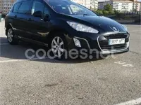 Usado Peugeot 308 SW Active 115 CV (84 kW) 2013 Negro Familiar