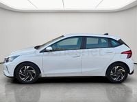 Usado Hyundai i20 84 CV (61 kW) 2022 Blanco Utilitario