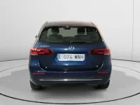 Usado Mercedes B180 116 CV (85 kW) 2019 Azul Utilitario