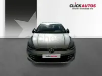 Usado VW Golf VIII 116 CV (85 kW) 2025 Gris / plata Berlina