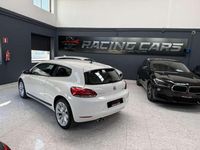 Begagnad VW Scirocco 140 HK (102 kW) 2010 Vit Sportkupé