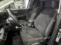 Usado Kia Sportage 136 CV (100 kW) 2023 Negro SUV