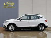 Usado Seat Arona Style 110 CV (80 kW) 2021 Blanco SUV