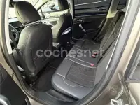 Usado Peugeot 2008 Allure 110 CV (80 kW) 2017 Gris / plata SUV