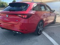 Usado Seat Leon FR 150 CV (110 kW) 2021 Rojo Utilitario