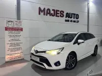 Usado Toyota Avensis Executive 143 CV (105 kW) 2016 Blanco Familiar