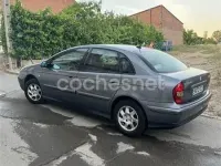 Usado Citroën C5 110 CV (80 kW) 2002 Gris / plata Berlina