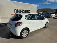 Usado Peugeot 208 Active 92 CV (67 kW) 2014 Blanco Utilitario
