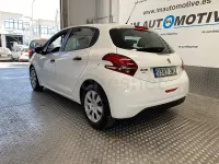 Usado Peugeot 208 Business-Line 75 CV (55 kW) 2016 Blanco Utilitario