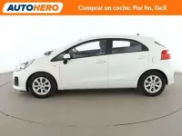 Usado Kia Rio 86 CV (63 kW) 2015 Blanco Berlina