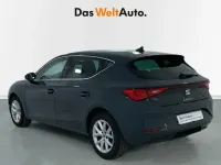Usado Seat Leon Style 116 CV (85 kW) 2025 Azul Berlina