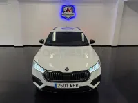 Usado Skoda Octavia RS 200 CV (147 kW) 2023 Blanco Familiar