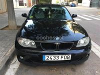Usado BMW 118 122 CV (89 kW) 2006 Negro Utilitario