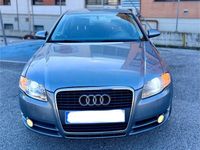 Usado Audi A4 140 CV (102 kW) 2006 Gris / plata Berlina