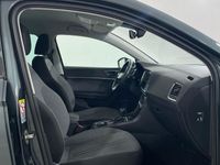 Usado Seat Ateca Style 150 CV (110 kW) 2023 Gris oscuro SUV