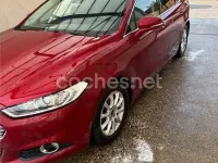 Usado Ford Mondeo Trend 150 CV (110 kW) 2016 Rojo Berlina