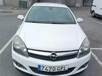 Usado Opel Astra GTC 110 CV (80 kW) 2009 Blanco Berlina